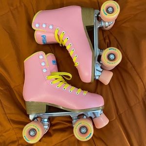 PINK IMPALA ROLLERSKATES
